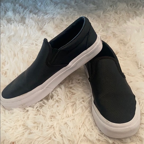 black leather vans size 5.5